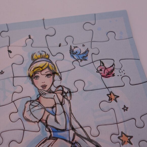 Disney Princess Cinderella 50 Piece Cardinal Puzzle(5 Inches x 7 Inches)00722AYB - Picture 7 of 16